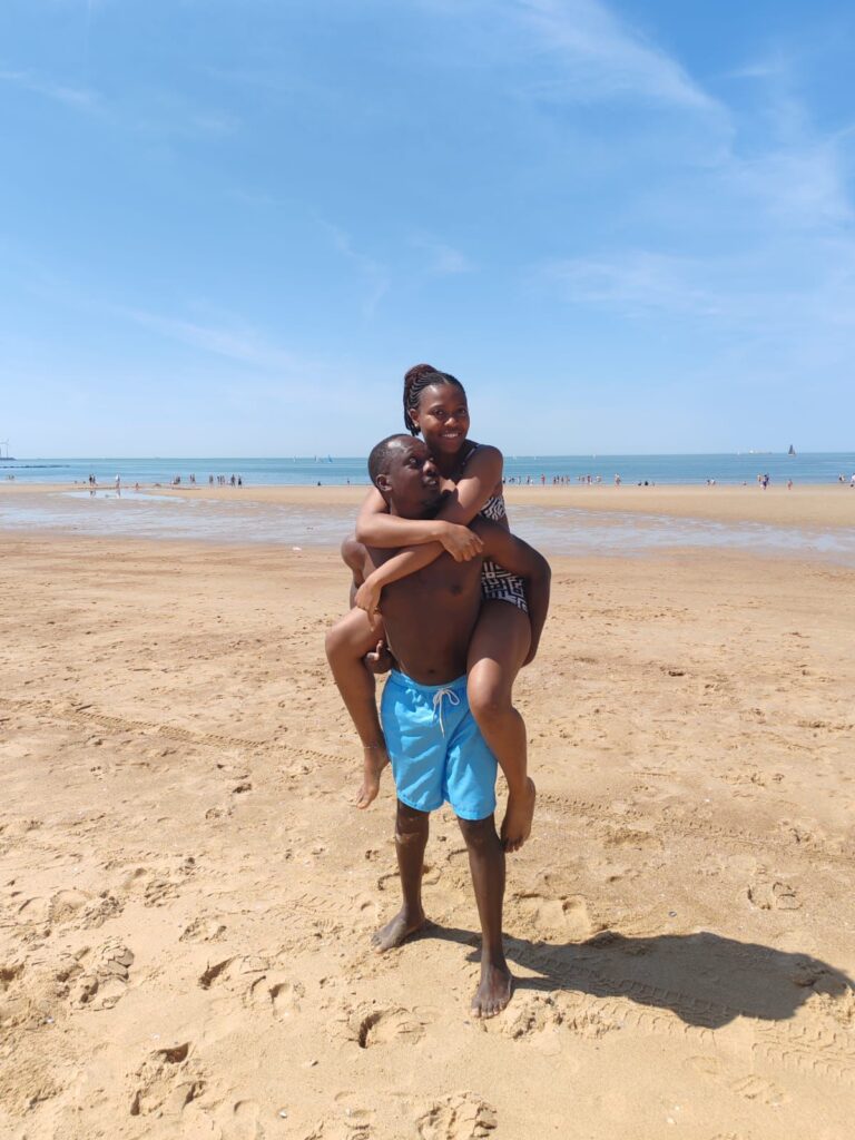 WhatsApp Image 2025-10-06 at 17.42.28